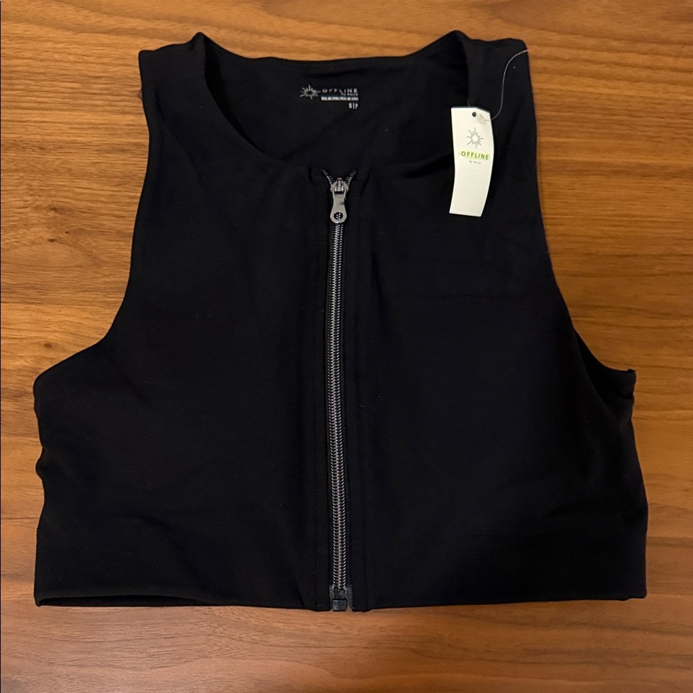 NWT Black Zip-Up Sleeveless Top